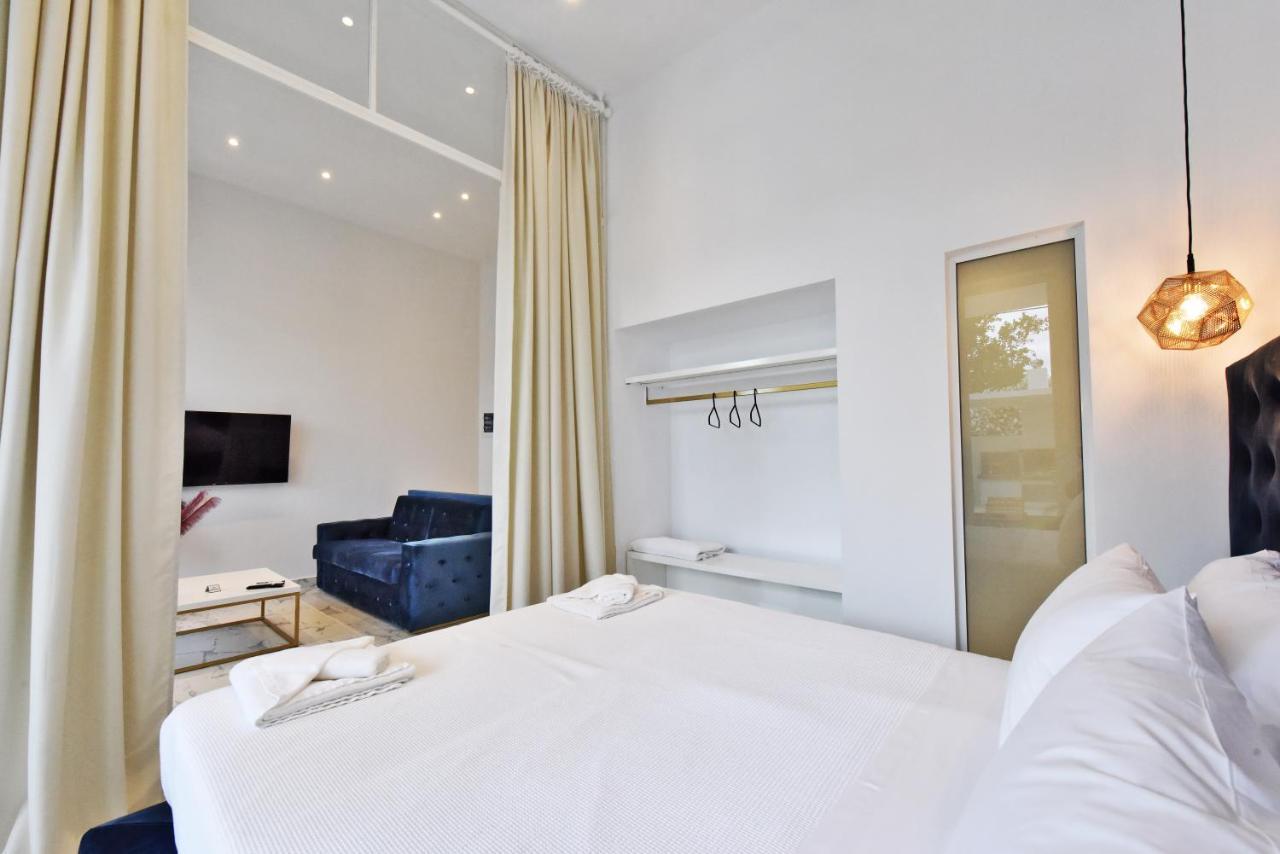 4 Elements Seaside Luxury Suites By Rentalspro Services Nea Moudania Halkidiki Exterior photo