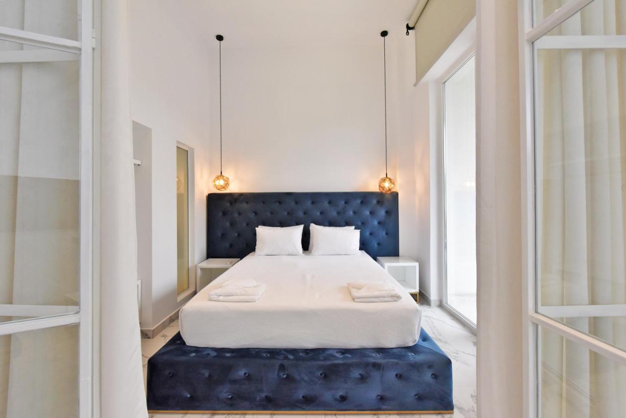 4 Elements Seaside Luxury Suites By Rentalspro Services Nea Moudania Halkidiki Exterior photo