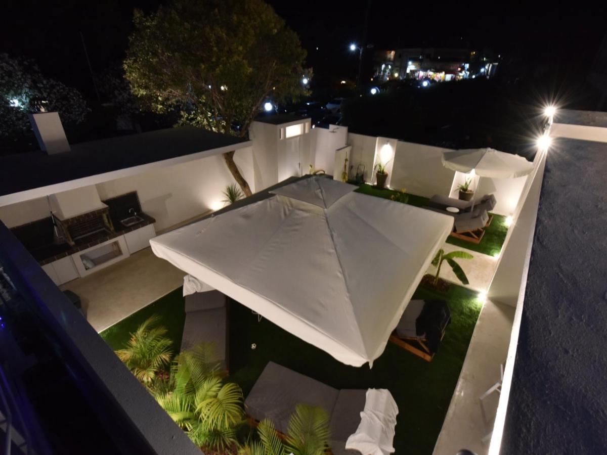 4 Elements Seaside Luxury Suites By Rentalspro Services Nea Moudania Halkidiki Exterior photo