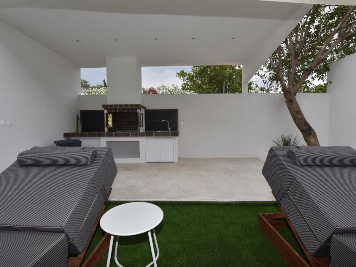 4 Elements Seaside Luxury Suites By Rentalspro Services Nea Moudania Halkidiki Exterior photo